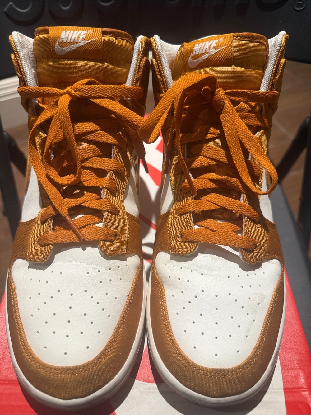 Nike Dunk High Retro SE "Monarch Canvas"